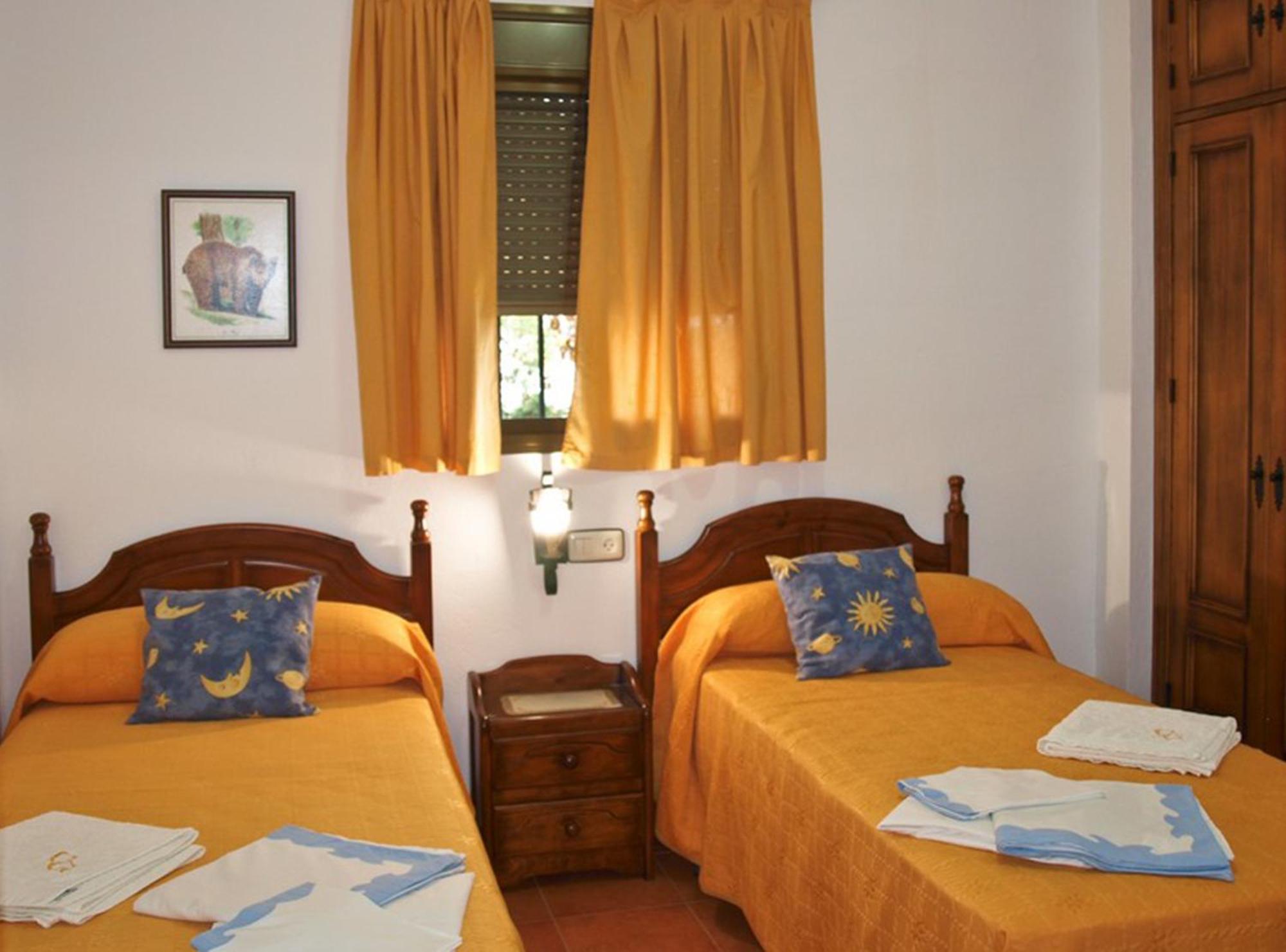 Apartamentos Casa Gil El Bosque Oda fotoğraf