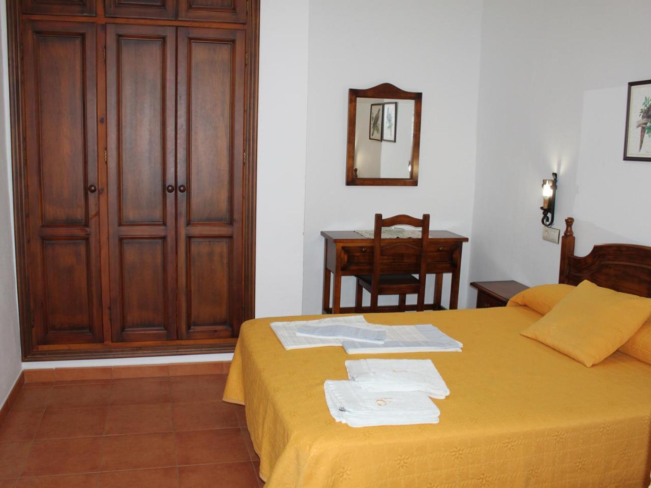 Apartamentos Casa Gil El Bosque Dış mekan fotoğraf